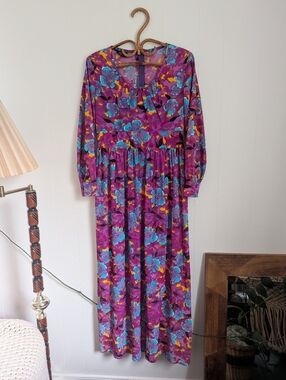 Vintage 70s Floral Dress